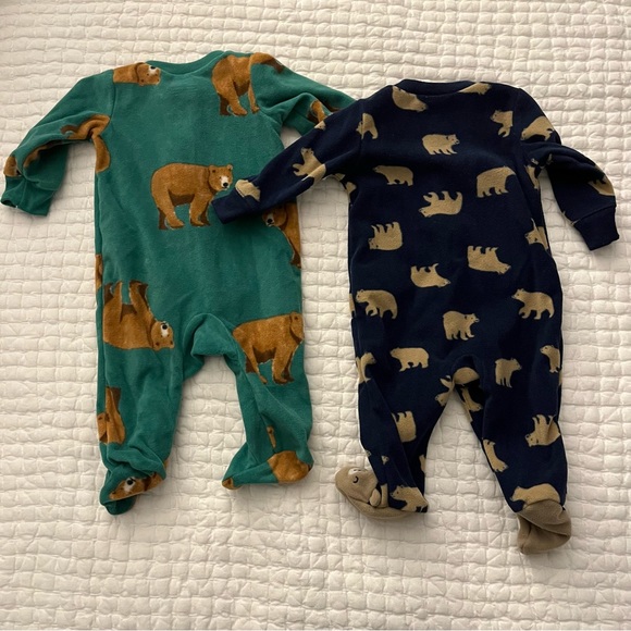 Carter’s Fleece Bear Onesies - Picture 3 of 4